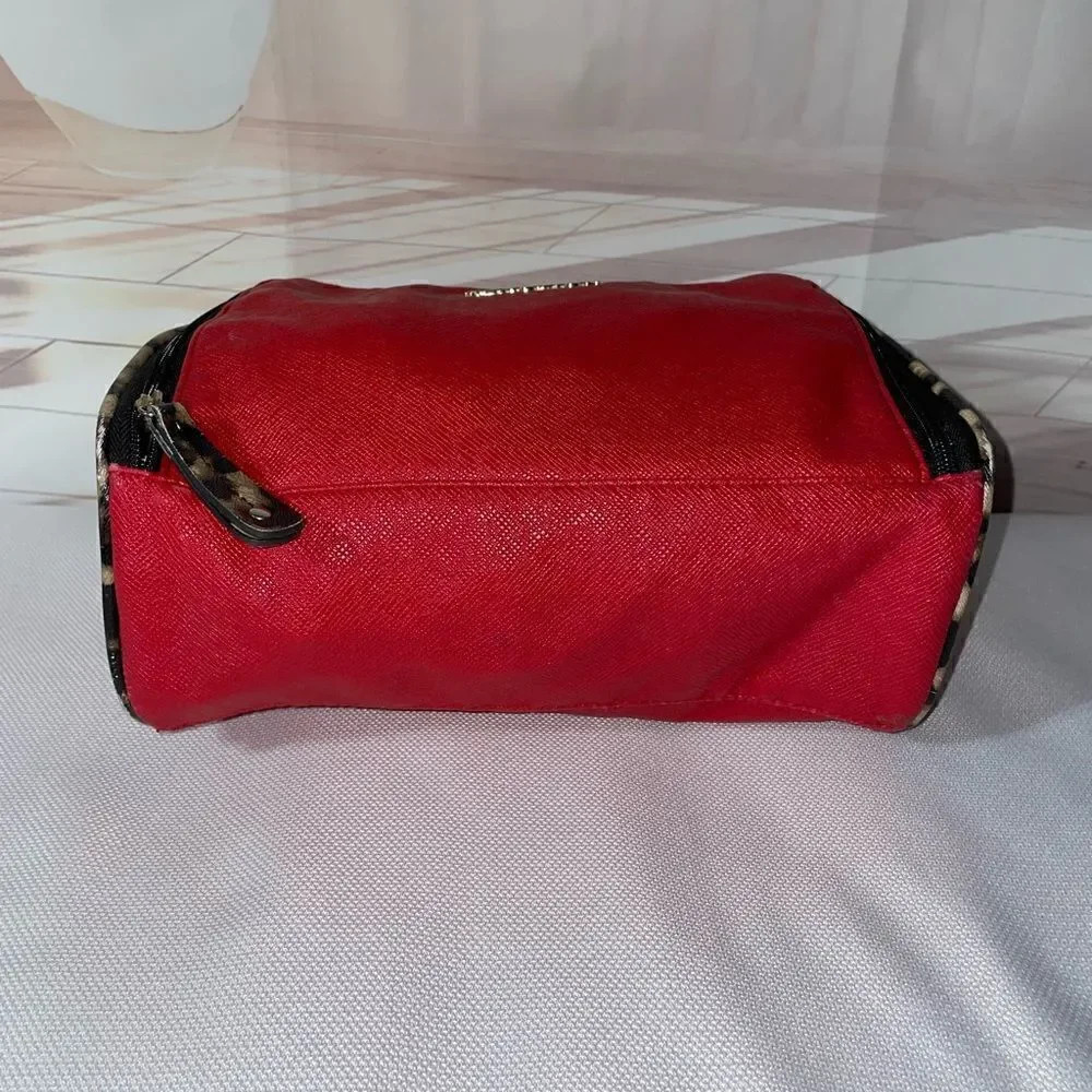Kenneth Cole Toiletries Bag